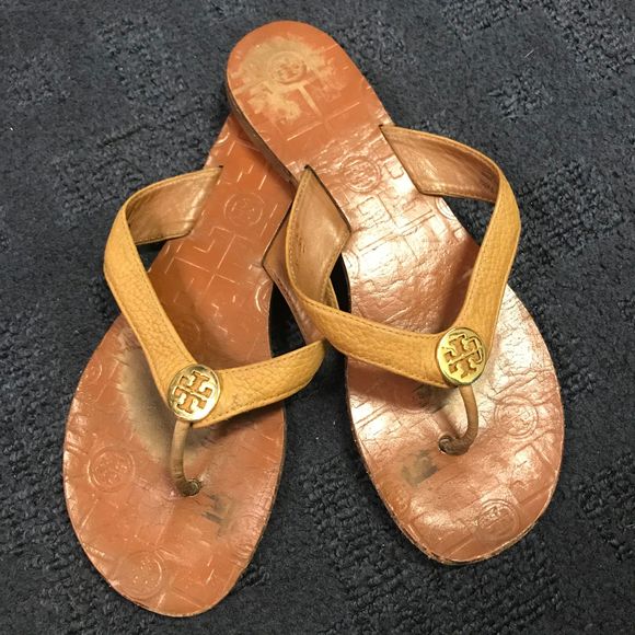Tory Burch Shoes - Tory Burch Thora Tong Brown Leather Sandal Size  8